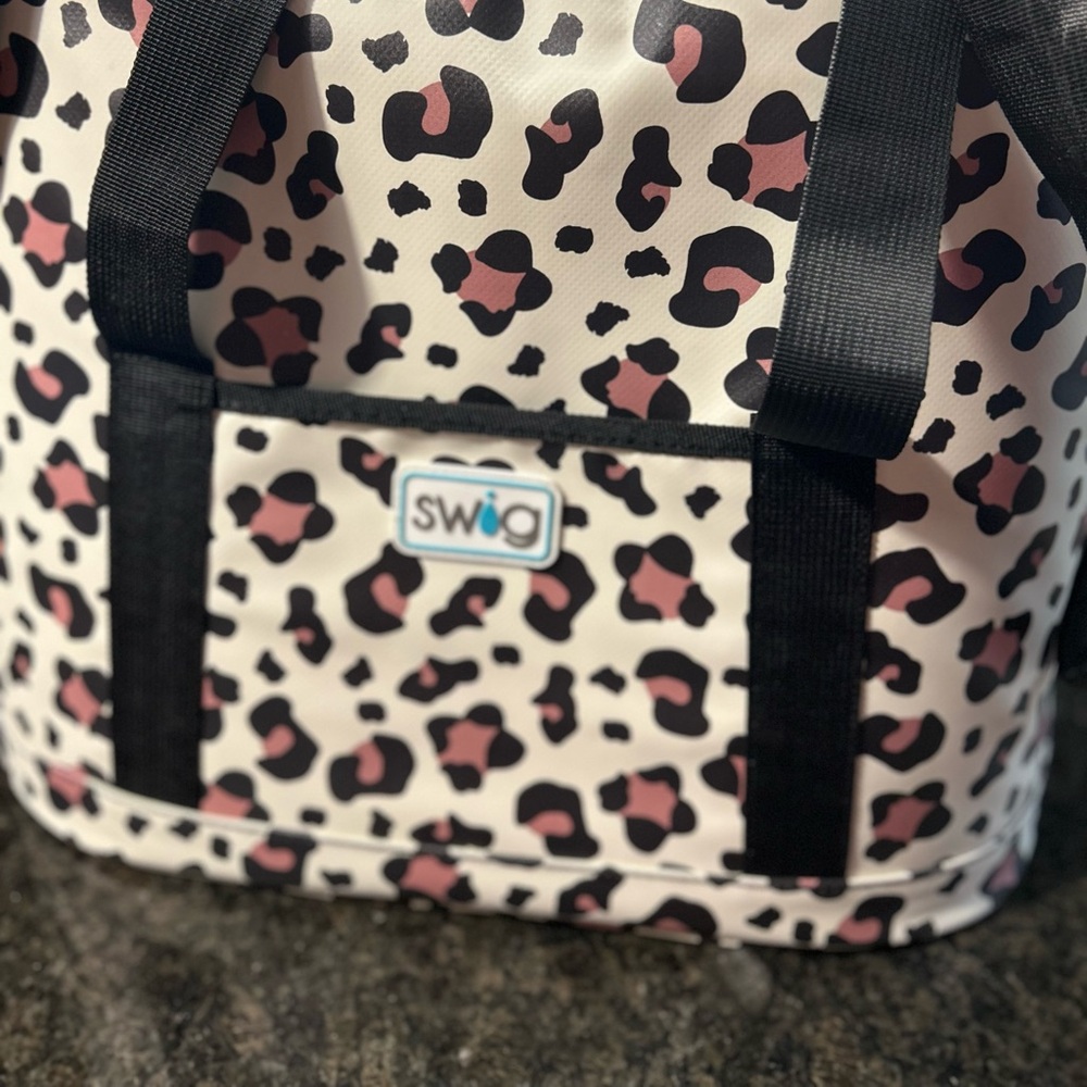 SWIG Leopard Print Tote Bag - Pink and Black